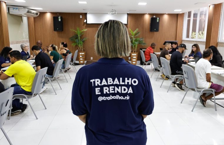 Trabalha Rio realiza feirão de empregos com mais de 2,9 mil vagas na Cinelândia nesta quarta (30)