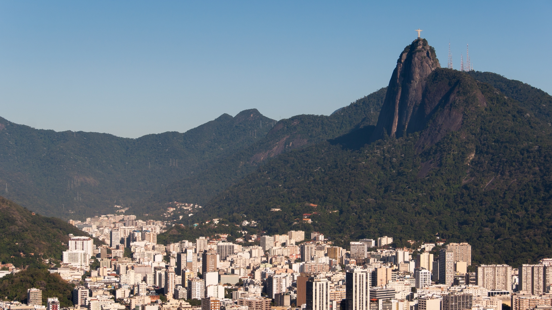 Abastecimento de água é suspenso na Grande Tijuca para reparo no sistema de bombeamento