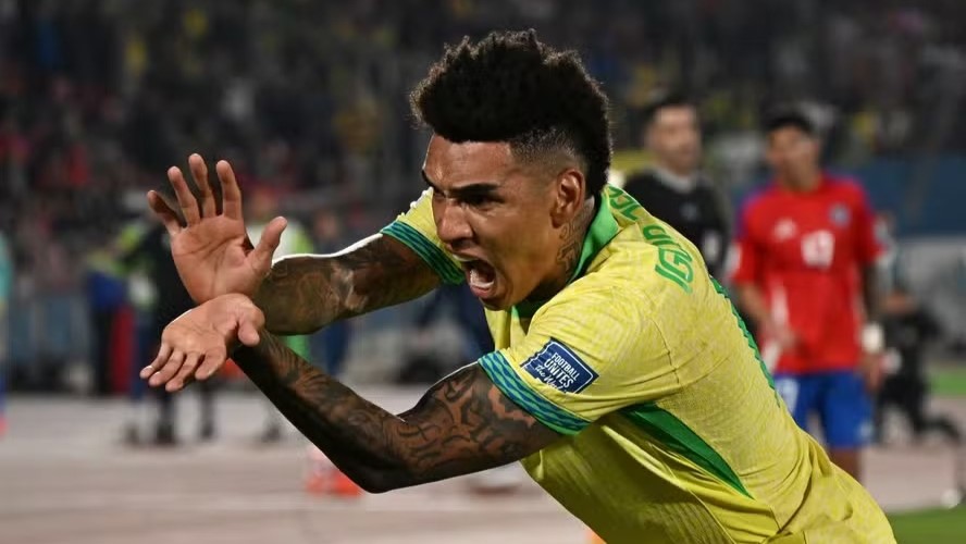 Igor Jesus faz história e encerra jejum de 26 anos de gols de botafoguenses pela Seleção Brasileira