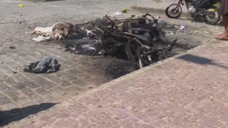 Dono de moto incendiada por torcedores do Peñarol havia quitado apenas uma parcela do veículo