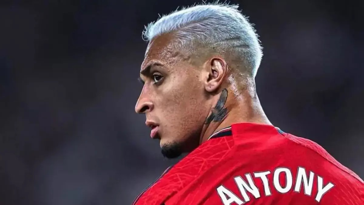 Flamengo pretende contratar Antony na próxima janela de transferências, diz rádio britânica