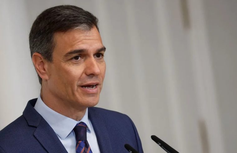 Enchentes na Espanha: Pedro Sánchez prioriza reconstrução antes de ‘debate político’ sobre possíveis responsáveis