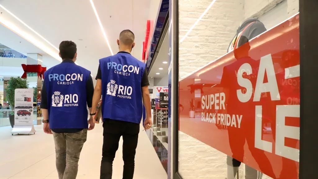 Procon Carioca alerta sobre variações de de até 34,3% na Black Friday após levantamento de preços