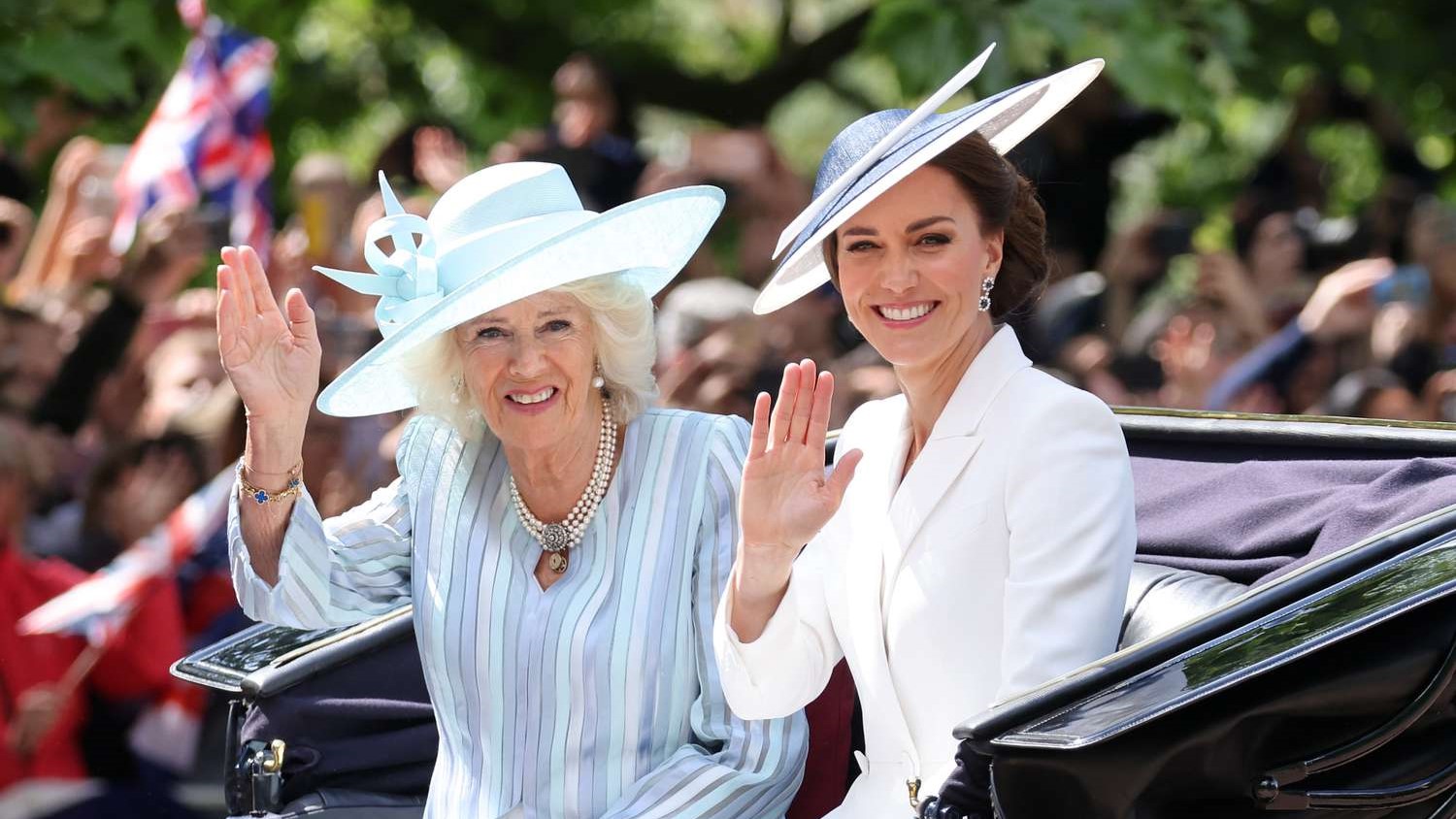 Fonte diz que tensão entre Kate Middleton e rainha Camilla é maior com aproximação da sucessão real