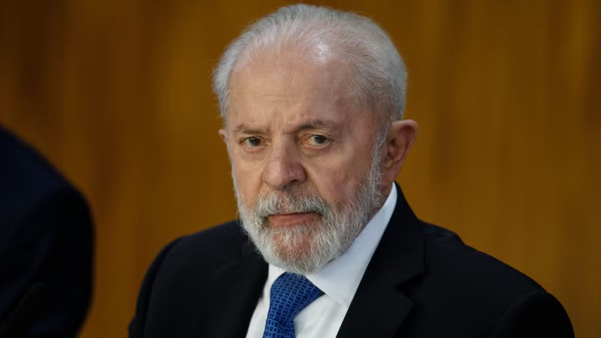 Lula deve adiar mais uma vez anúncio de cortes de gastos previstos no orçamento