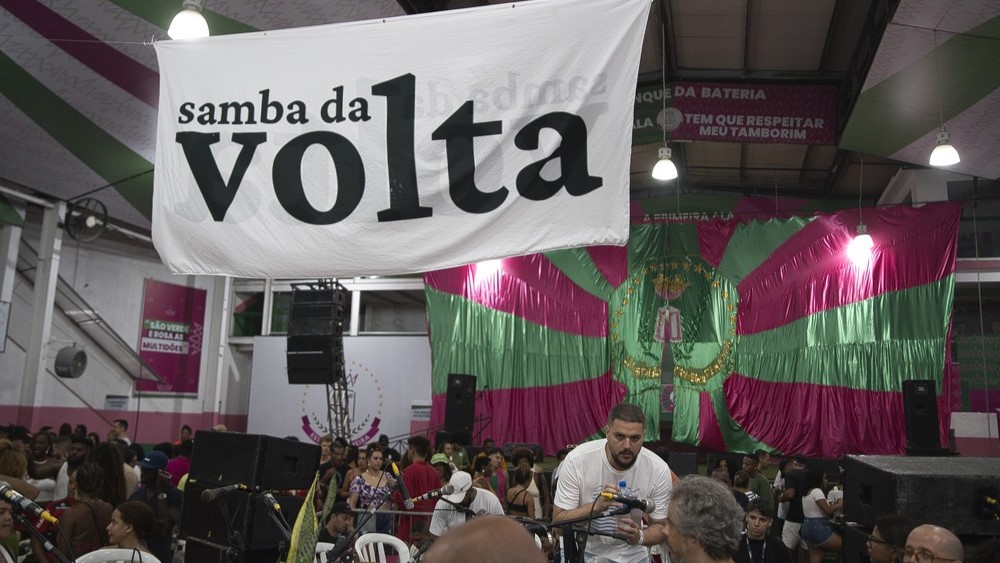 Mangueira recebe Samba da Volta nesta sexta-feira (15)