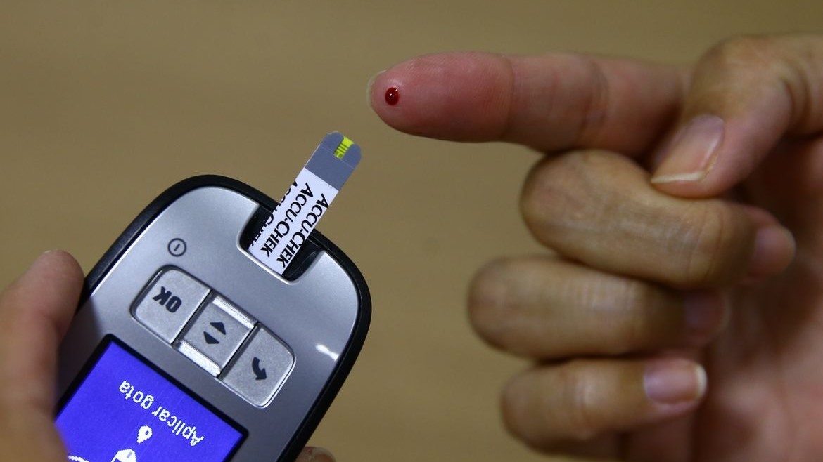 Dia Mundial do Diabetes: Descontrole da glicemia é fator de risco principal para pé diabético