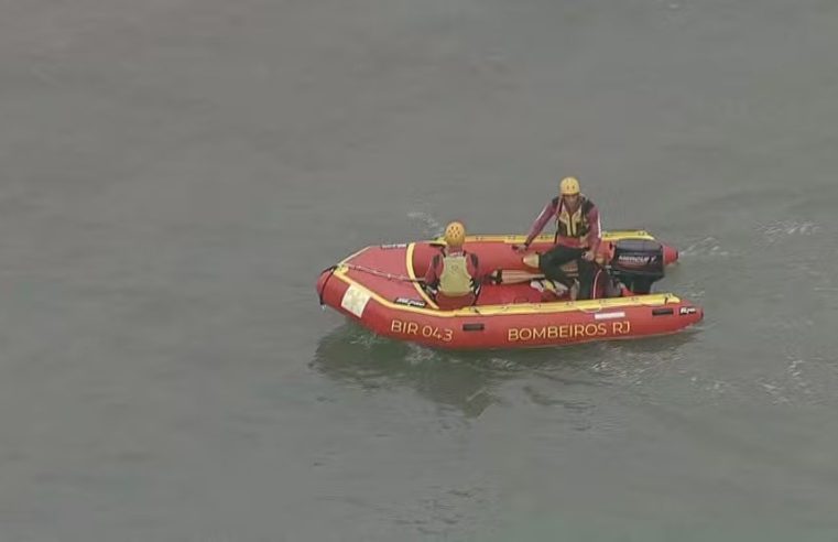 Bombeiros localizam corpo de banhista desaparecido na Praia do Recreio