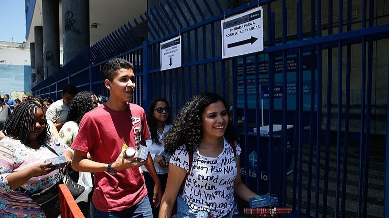 Enem: abstenção de candidatos no primeiro dia cai para 26,6%