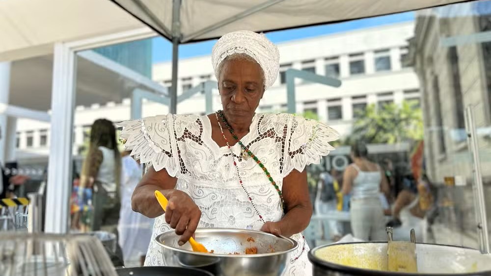 Feira das Yabás, rodas de samba, feijoada: Rio sedia eventos que combinam cultura, música e história no mês da Consciência Negra