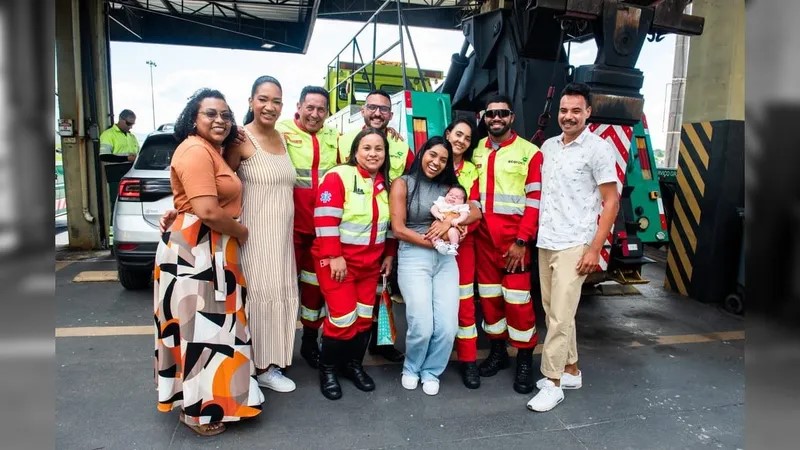 Equipe de socorro médico da Ecoponte realiza parto de emergência na Ponte Rio-Niterói