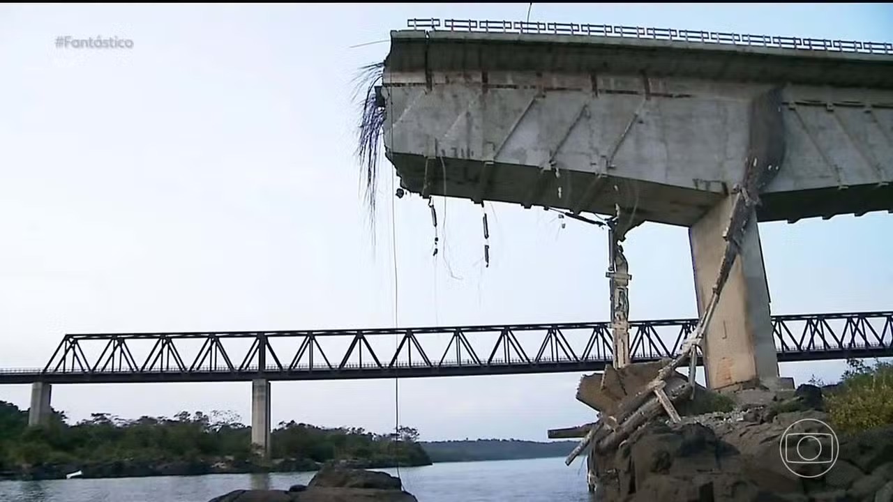 Ponte cai desaba entre Maranhão e Tocantins e deixa dois mortos e oito desaparecidos