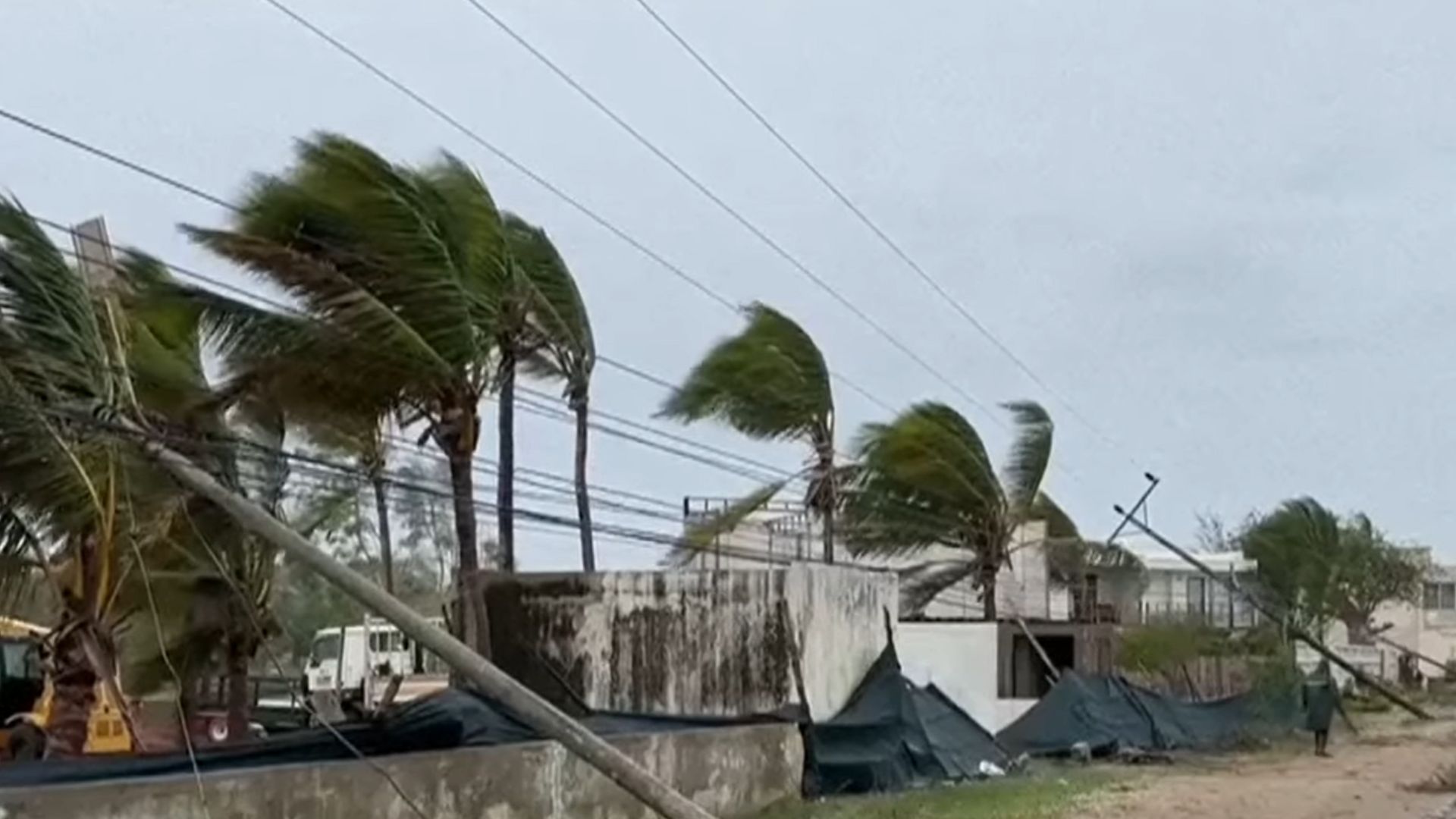 Ciclone em ilha da França pode ter deixado centenas de mortos