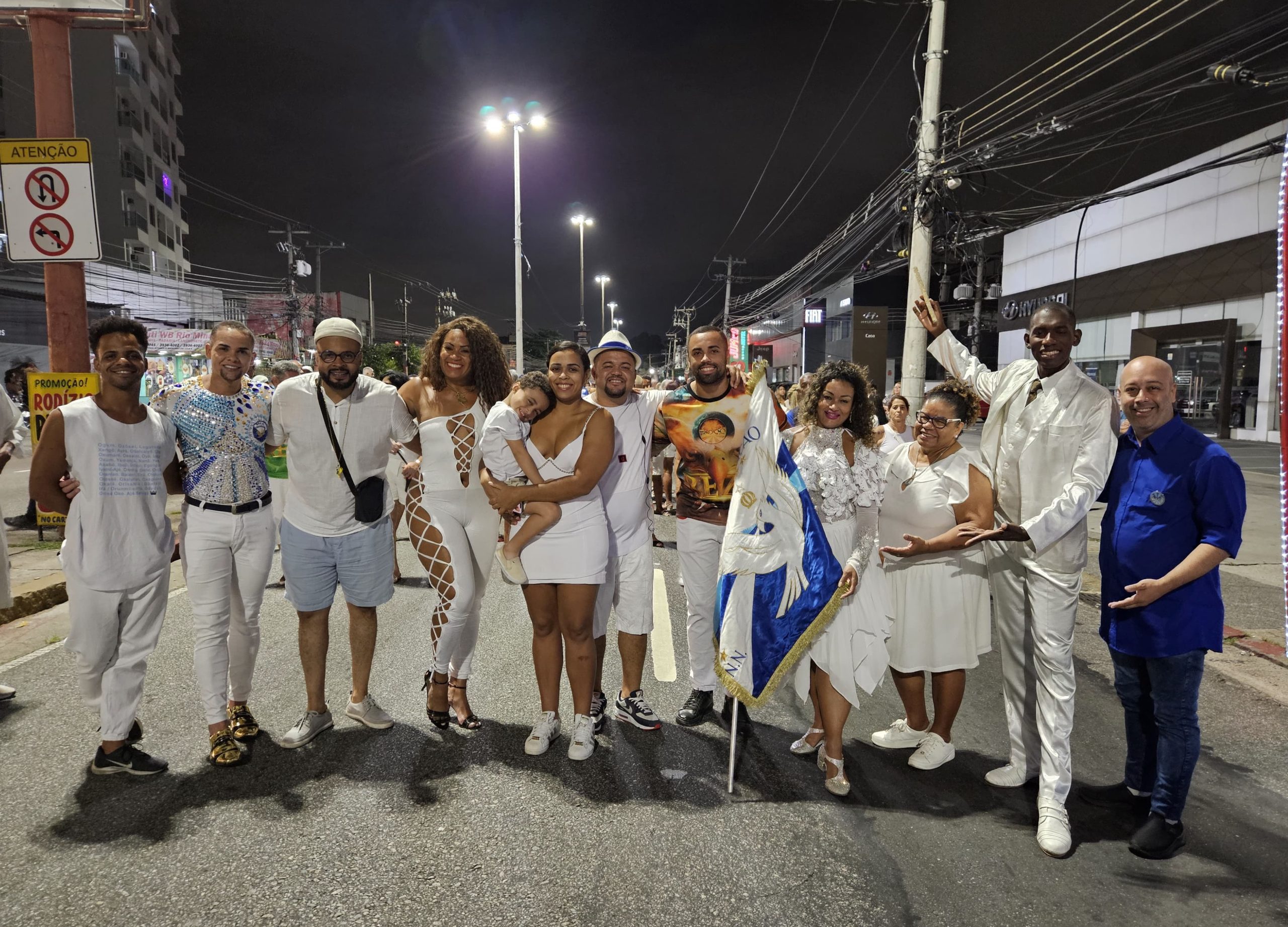 Tradição realiza último ensaio de rua do ano com muita alegria e entusiasmo