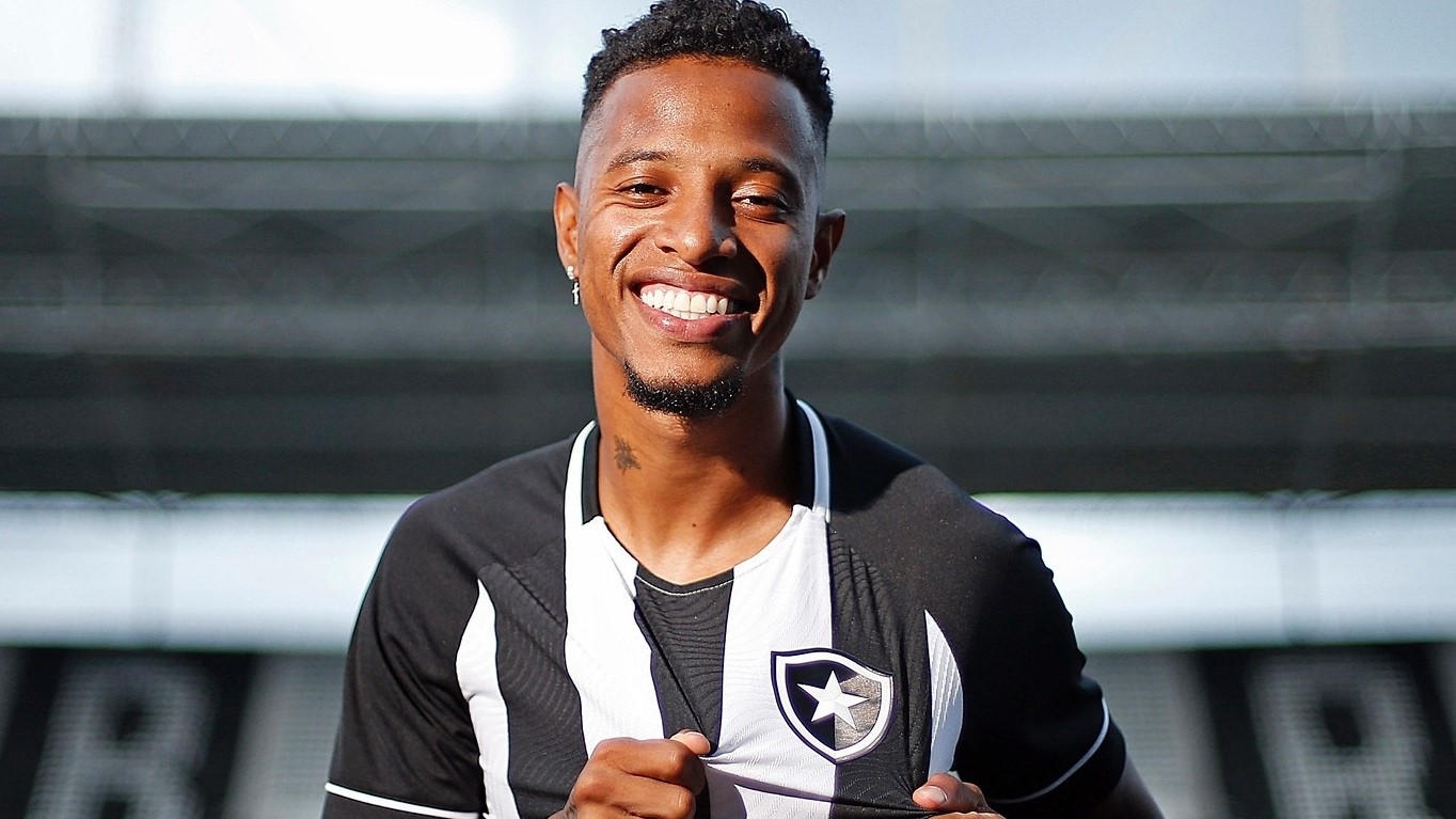 Tchê Tchê se despede do Botafogo e está à caminho do Vasco