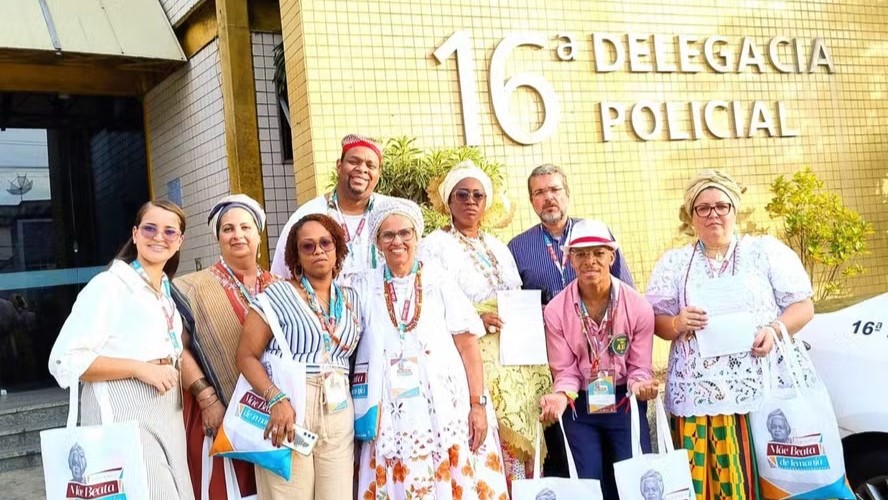 Mulher acusada de cometer racismo em hotel na Barra da Tijuca é autuada por intolerância religiosa