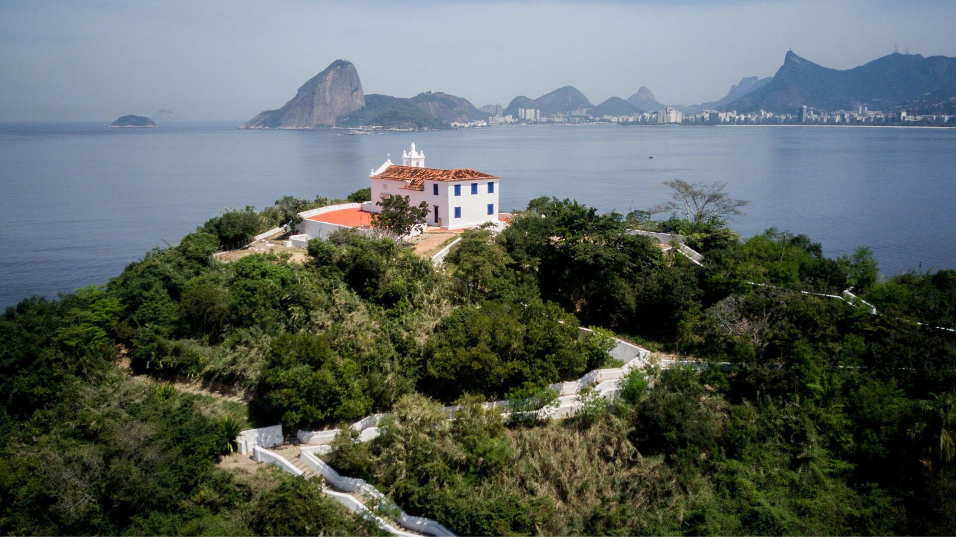 Ilha da Boa Viagem, em Niterói, reabre com entrada gratuita e acesso livre de terça a domingo