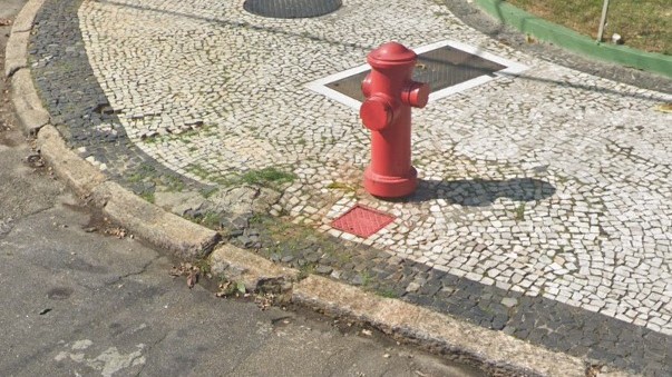 Secretaria notifica proprietários na Urca para reparar calçadas com pedras portuguesas”