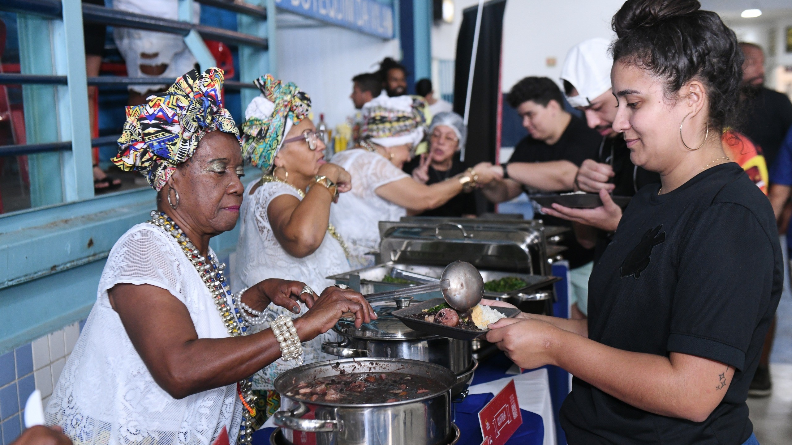 Unidos de Vila Isabel abre 2025 com Feijoada da Vila e show de Martinho da Vila neste domingo (19)