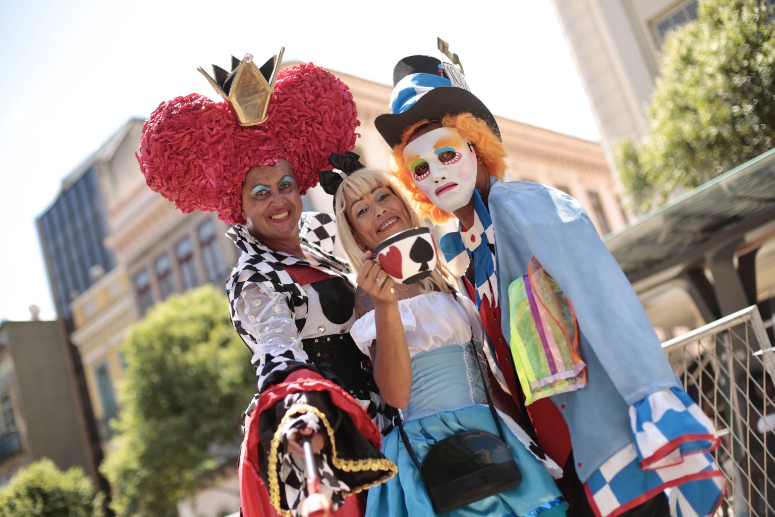 Blocos do Carnaval de rua neste fim de semana terão esquema especial de trânsito