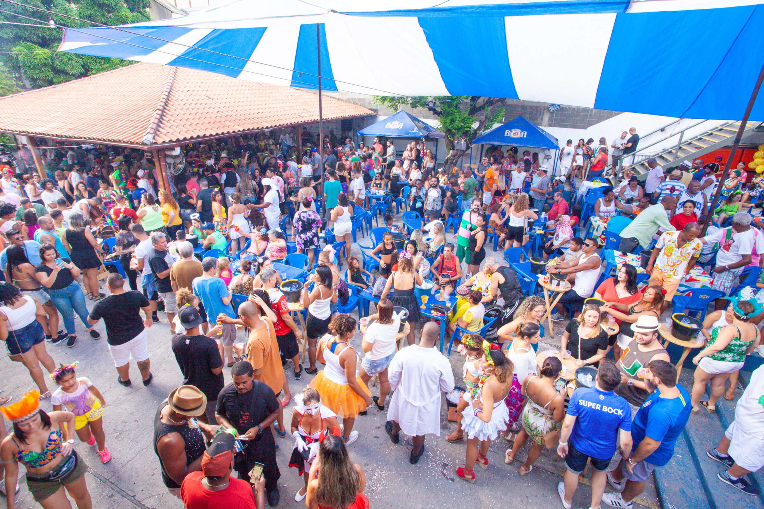 Foliões do Verdun dá grito de Carnaval no Renascença Clube com entrada gratuita