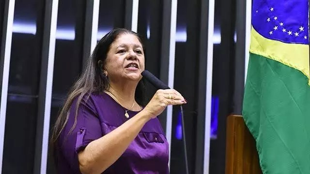 Senado aprova pl de criar política nacional de diagnóstico e luta contra hpv para prevenir câncer de colo de útero