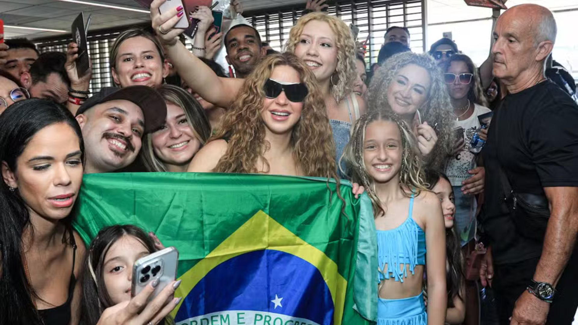 Prefeitura do Rio vai usar drones e 43 câmeras para monitorar show de Shakira no Estádio Nilton Santos