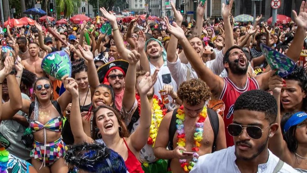 Em duas semanas do Carnaval, Rio recebe 43 blocos neste fim de semana com megablocos no Centro