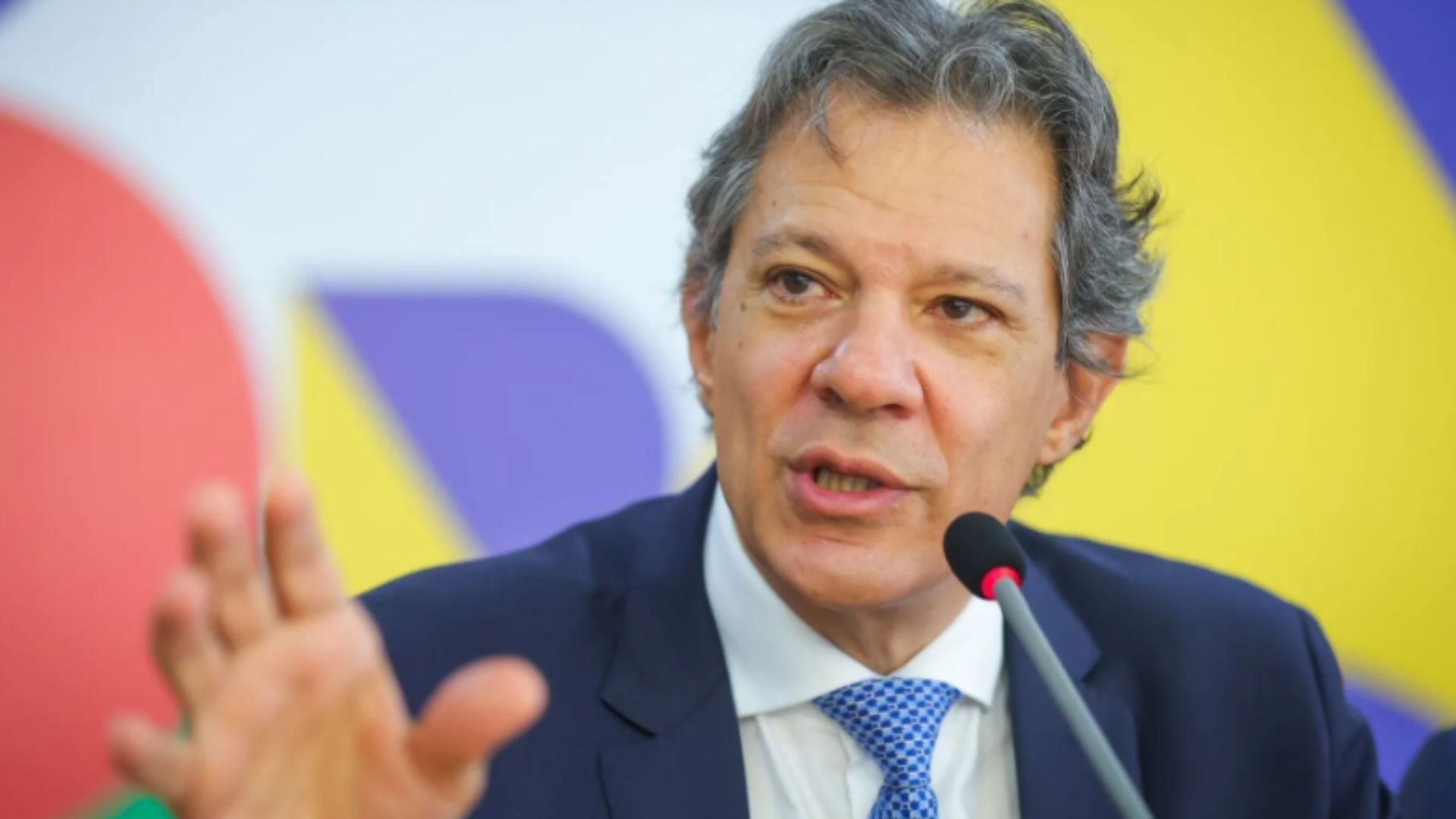 Governo estuda medidas para proteger setor do aço no Brasil, afirma Haddad