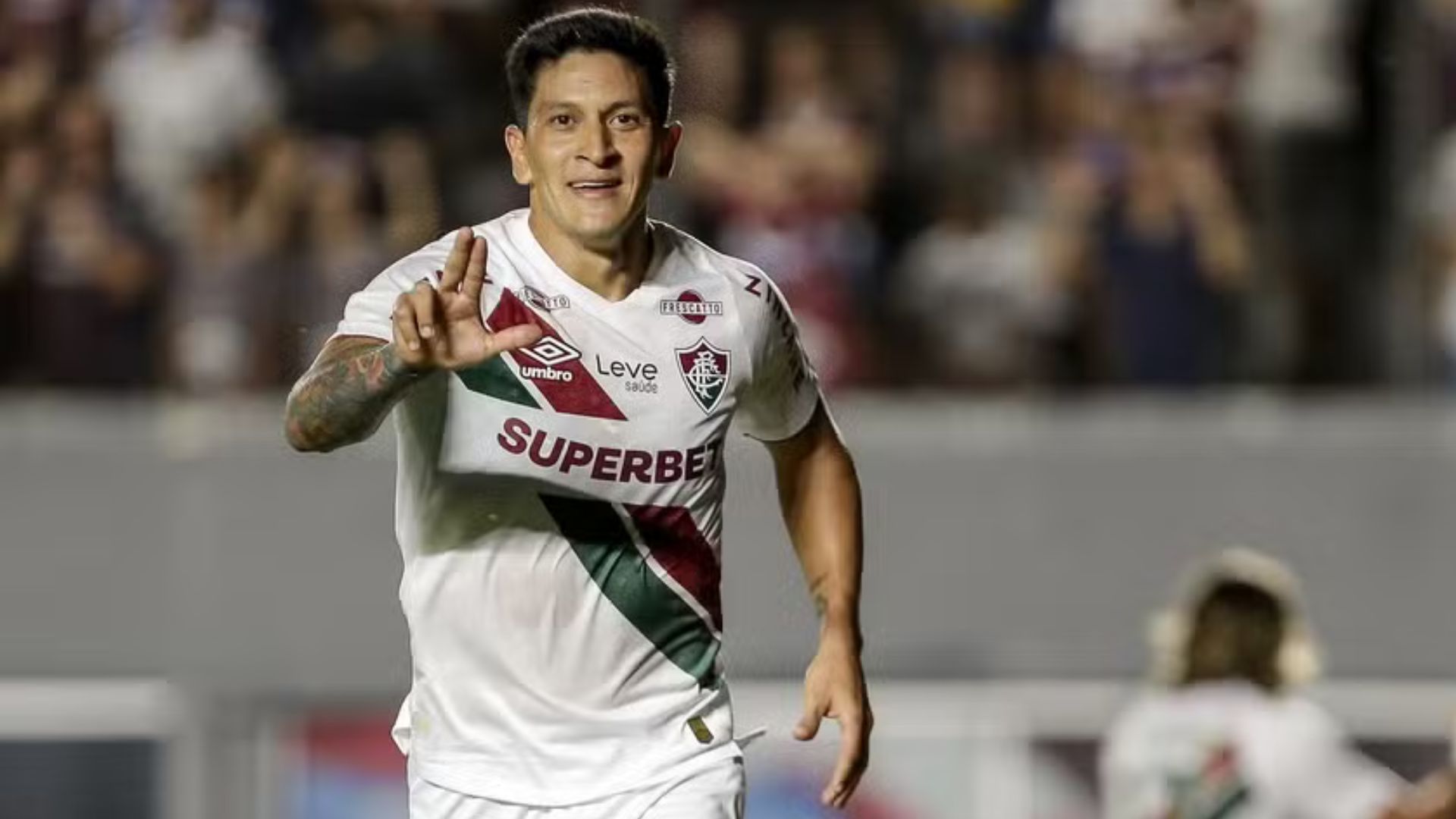 Fluminense supera Caxias e avança na Copa do Brasil com Cano, que ultrapassa os 100 gols