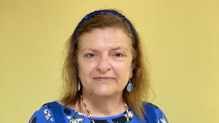 Escritora de Niterói celebra Dia Nacional da Matemática com livros que tornam aprendizado mais divertido
