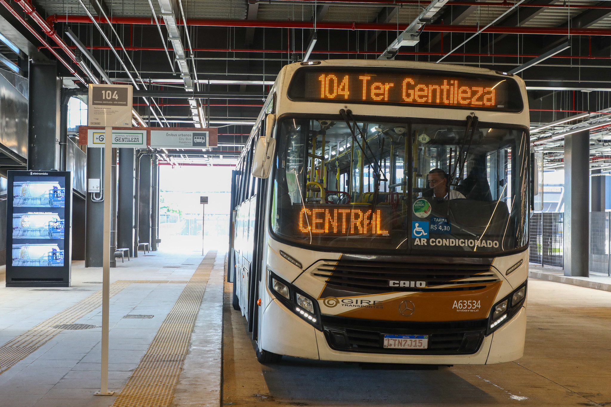 Transporte público para show de Gaga em Copacabana terá operação 24h e reforço em várias linhas