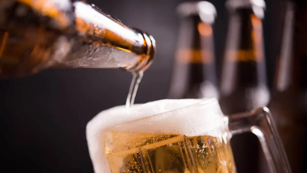 Gasolina por R$ 4 e chopp a R$ 7: 100 mil lojas participam do ‘Dia Livre de Impostos’