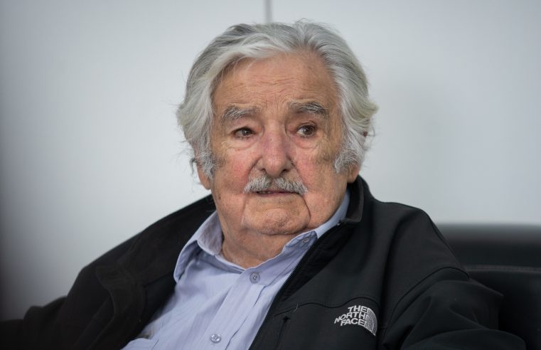 Pepe Mujica está em estado terminal e recebe cuidados paliativos, diz esposa