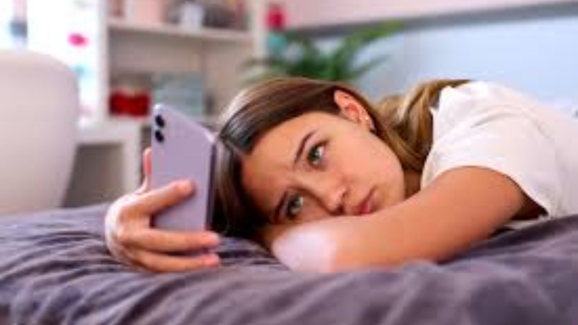 Estudo mostra que adolescentes com saúde mental fragilizada passam mais tempo nas redes sociais