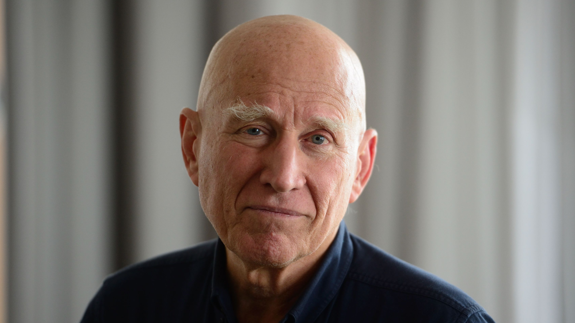 Morre Sebastião Salgado, referência mundial na fotografia documental, aos 81 anos