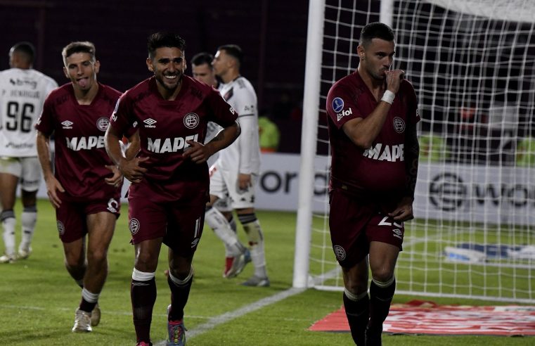 Vasco perde para Lanús por 1×0 na estreia de Diniz e se complica na Sul-Americana