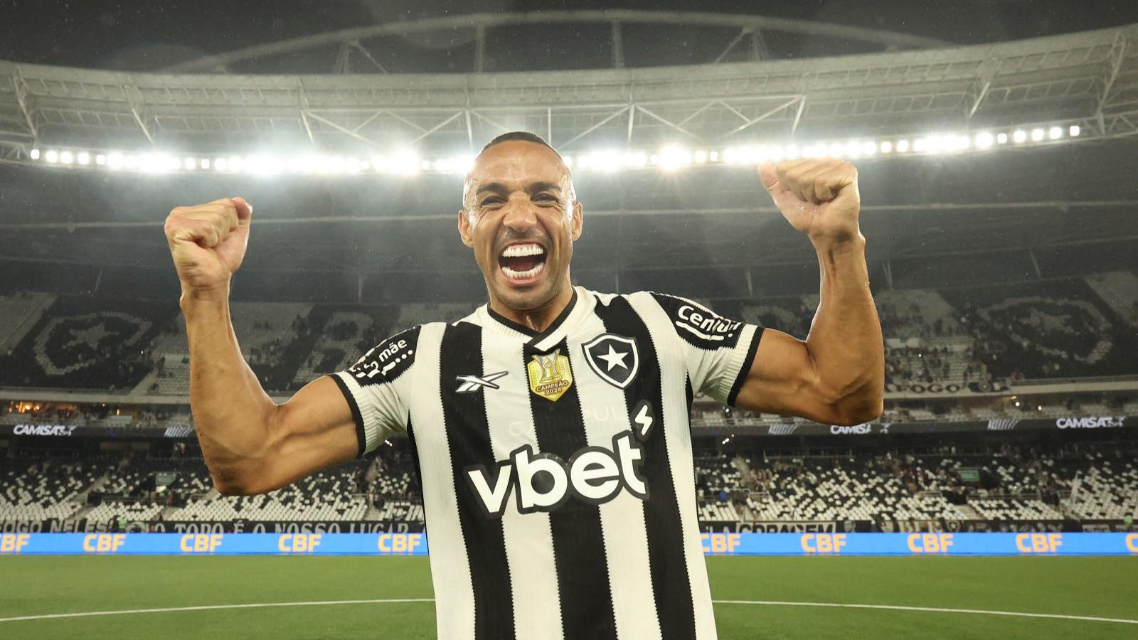 Brasileirão: Botafogo goleia o Internacional por 4×0 no Nilton Santos em noite de golaços