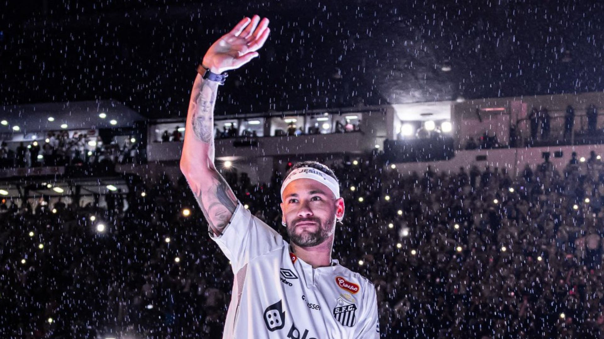 Santos encaminha renovação com Neymar até 2026 após período de lesão