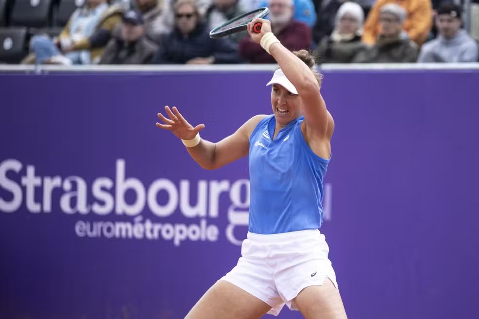 Bia Haddad é eliminada na semifinal em Estrasburgo após jogo equilibrado contra ex-número 3 do mundo