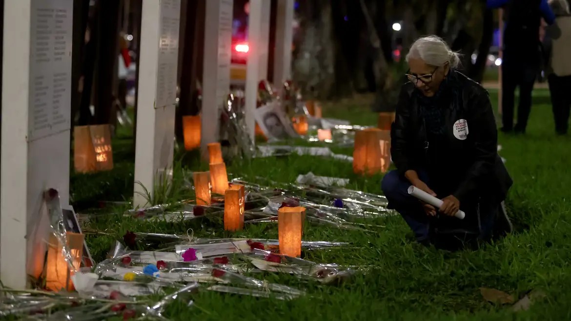 Jovens representam quase metade das vítimas de homicídio no Brasil em 2023, aponta Atlas da Violência
