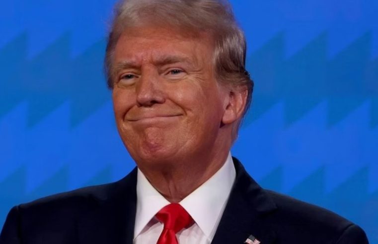 Trump e Starmer fecham acordo comercial entre EUA e Reino Unido