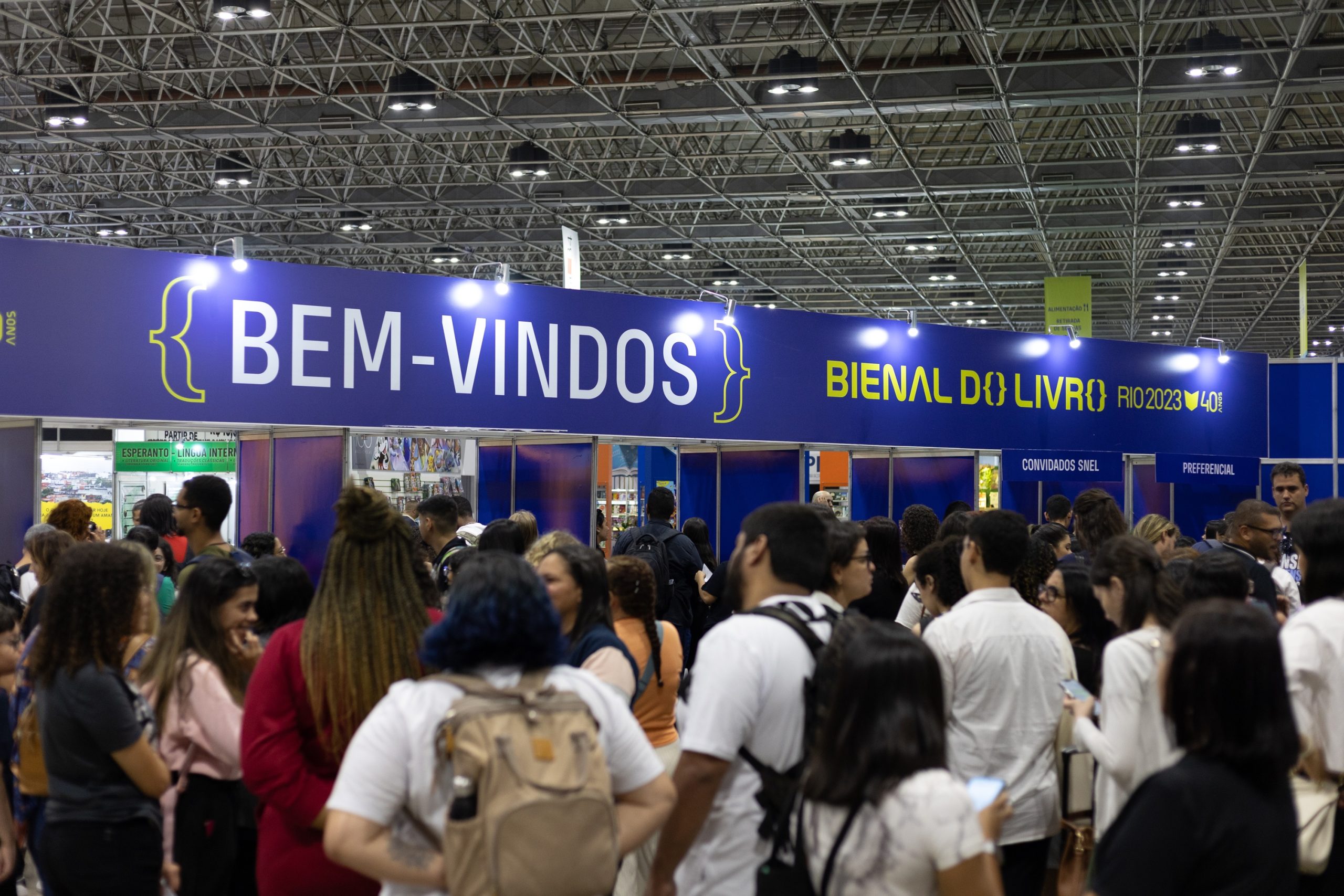 Governo do RJ anuncia investimento de R$ 11 milhões para fomento à literatura na abertura da Bienal do Livro