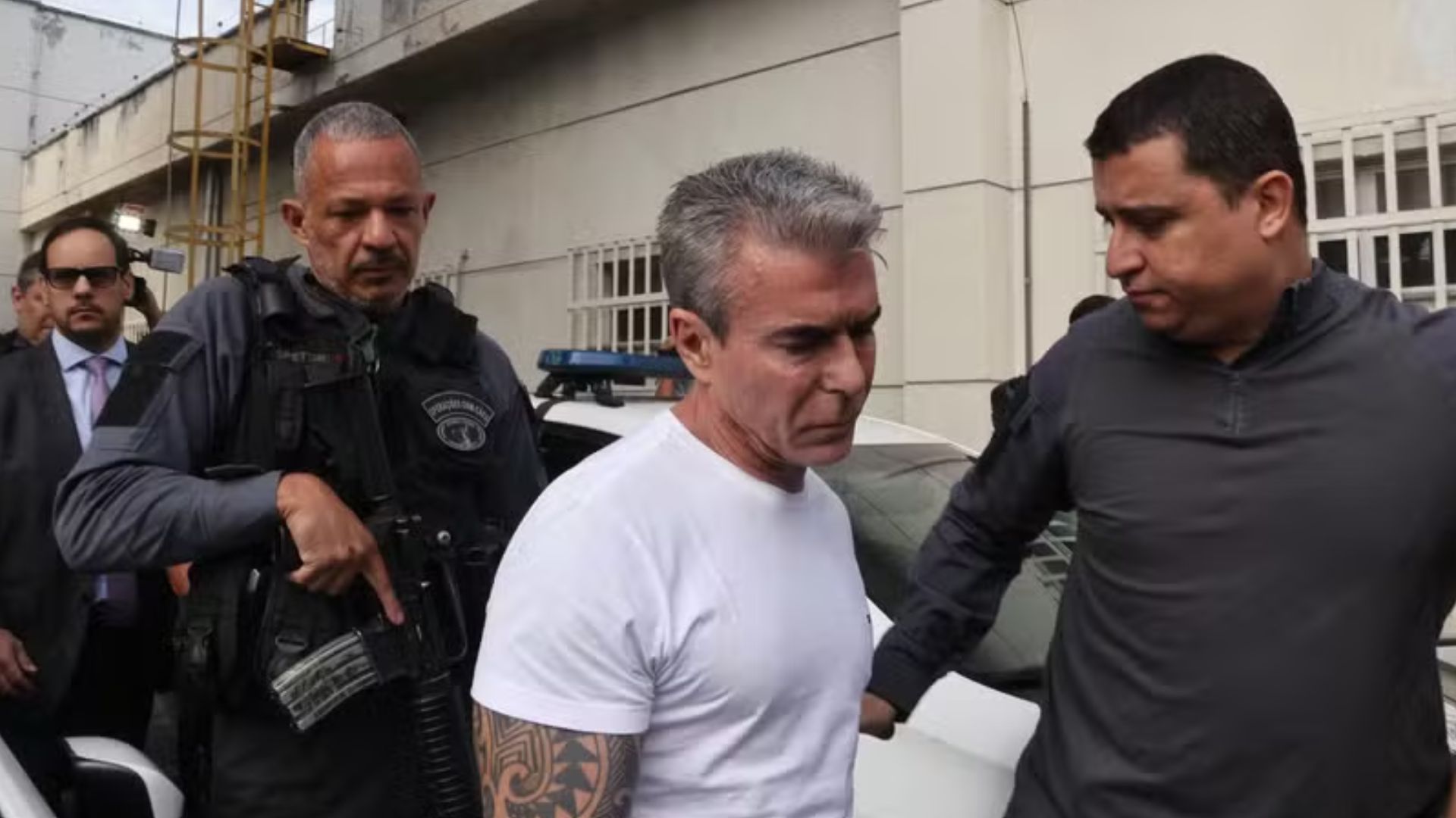 STF nega pedido da defesa de Rogério de Andrade e mantém prisão do bicheiro