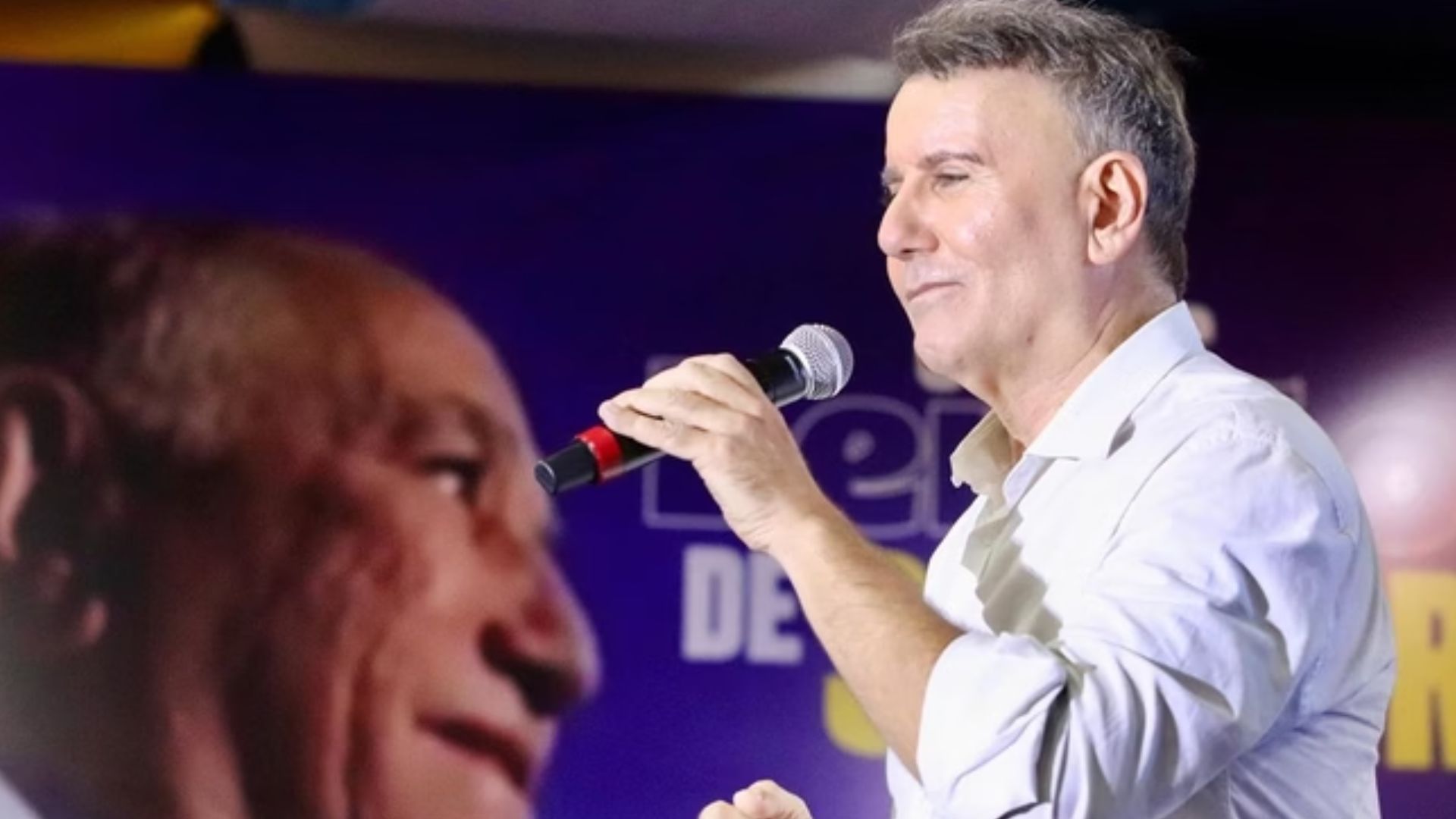 Polícia Federal prende prefeito de Palmas em operação contra vazamentos no STJ