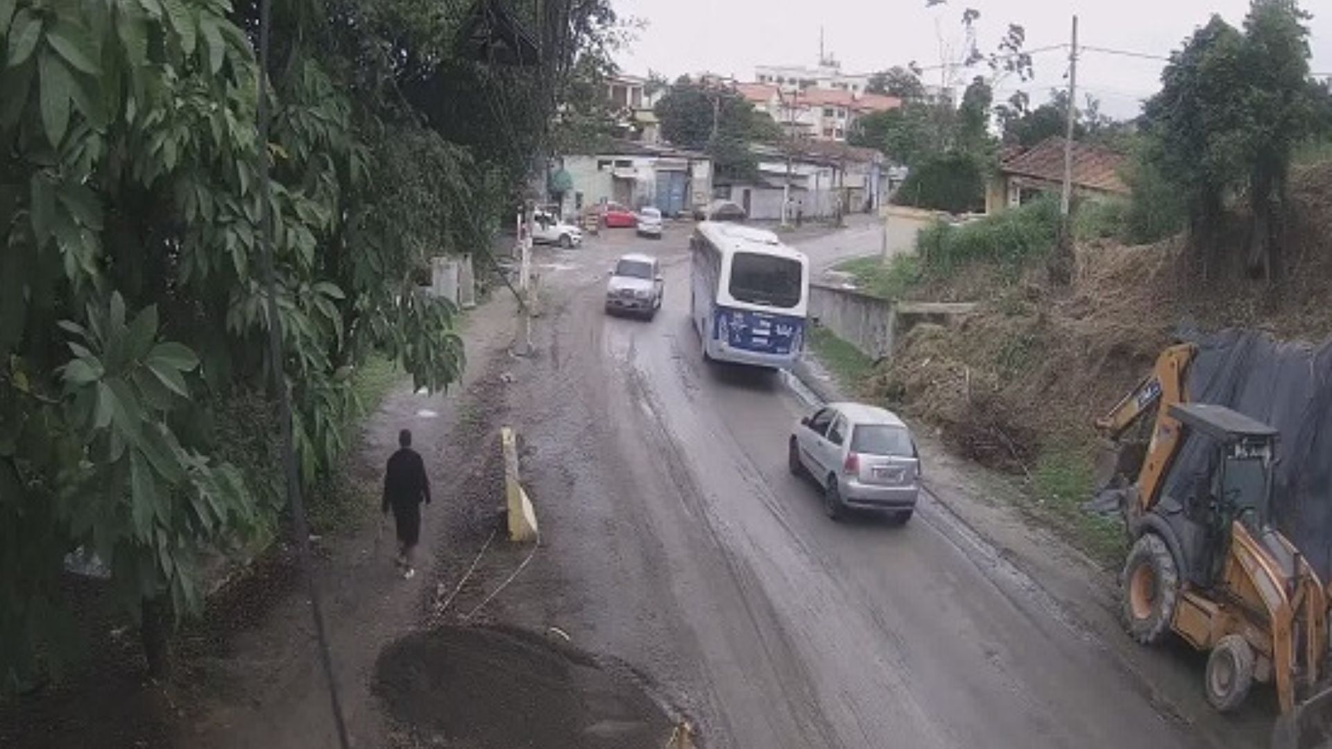 Obra de drenagem interdita parcialmente Avenida Joaquim Magalhães até 13 de julho