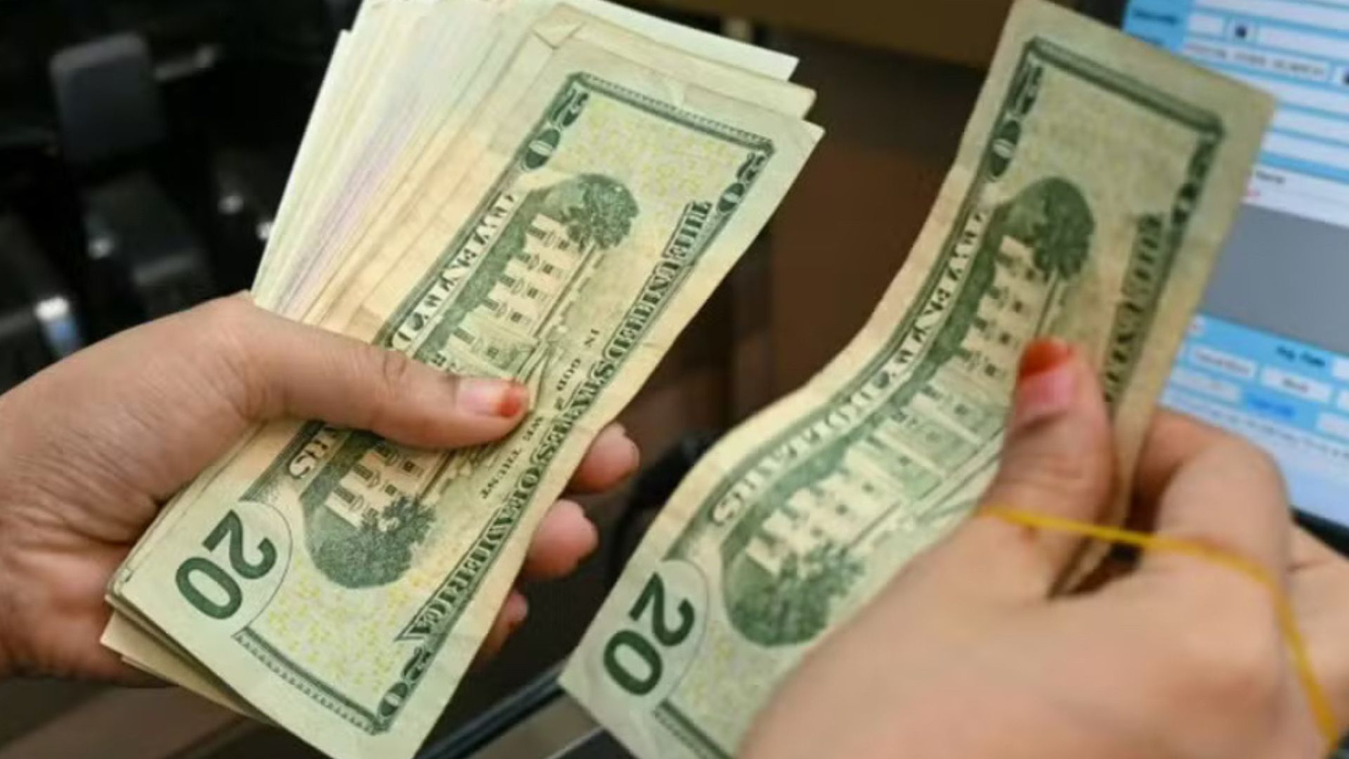 Dólar cai e Bolsa sobe com entrada de capital estrangeiro e bons sinais dos EUA