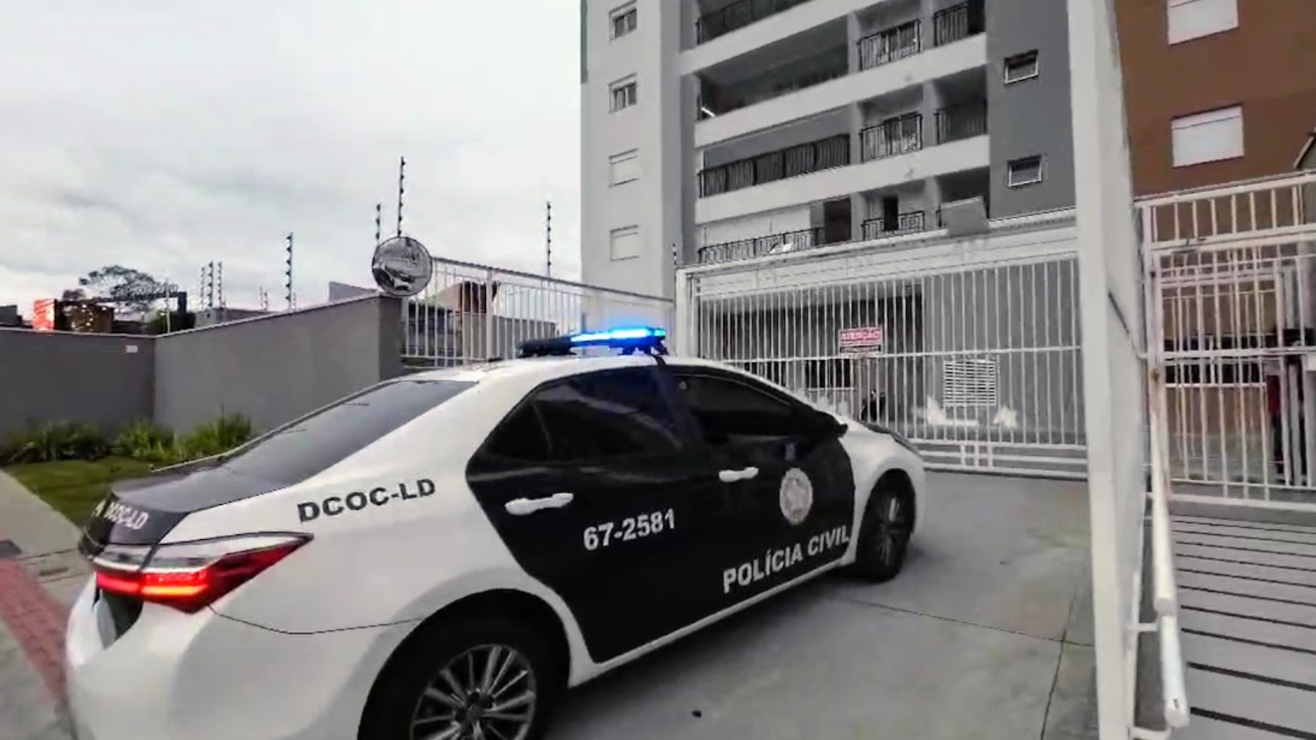 Polícia Civil prende dois criminosos de rede especializada no tráfico de armas e drogas no Rio e SP