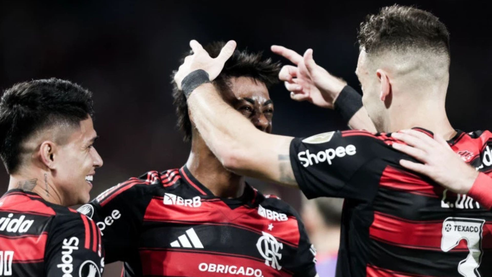 Flamengo vence Inter por 1 a 0 e larga em vantagem nas oitavas da Libertadores